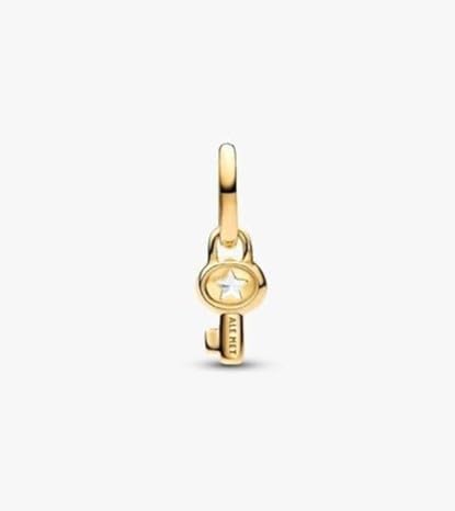 PANDORA ME Schlüssel Mini-Charm-Anhänger mit 14k vergoldeter Metalllegierung und Zirkonia, Kompatibel ME und Moments, 764339C01 